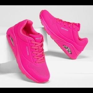 *NEVER WORN* Sketcher Pink- Stand On Air Size 9.5